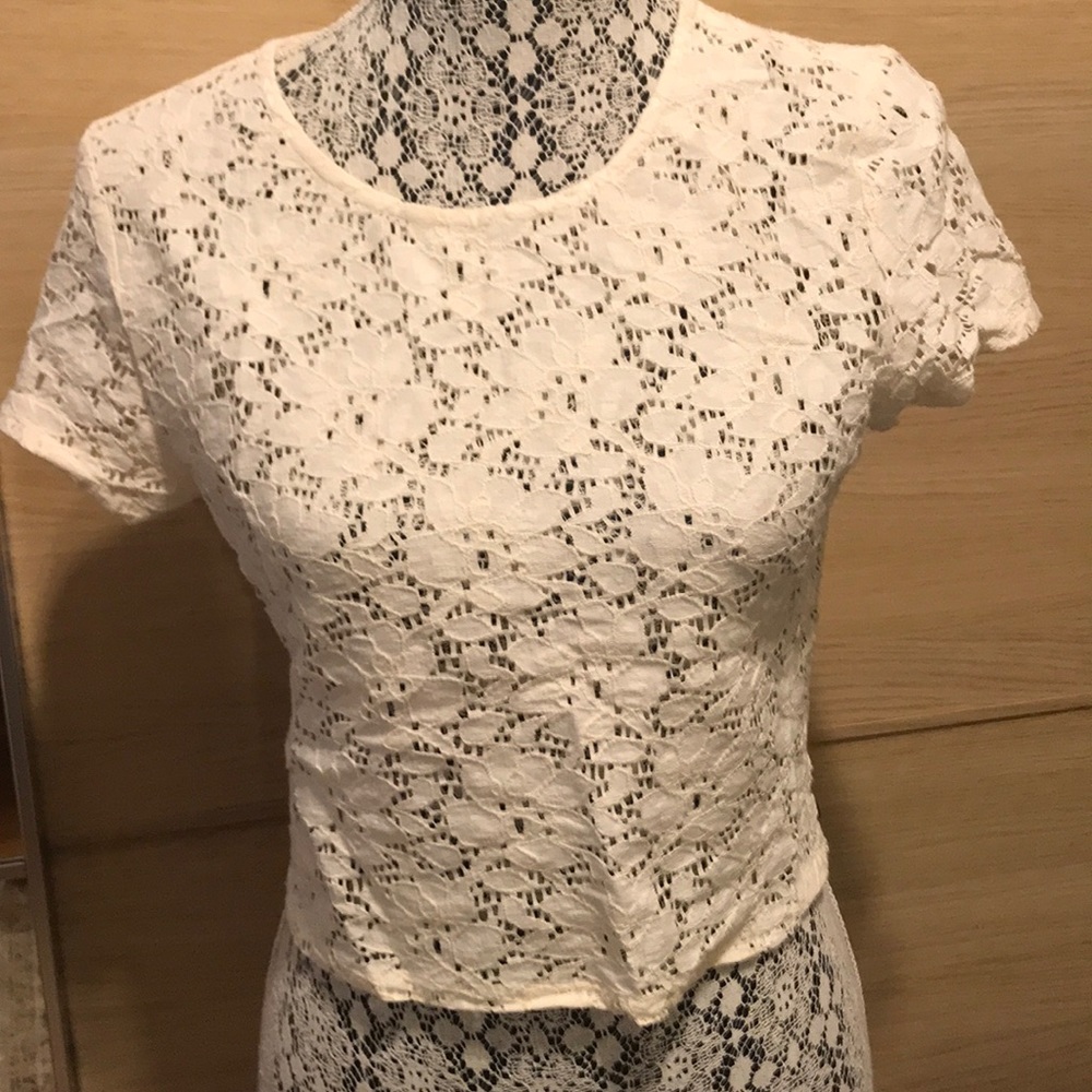 Billabong crop top!!